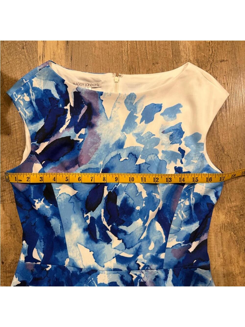 Maggy London 'Rosa Peony' Print Scuba Fit & Flare Dress 12 - Picture 3 of 7
